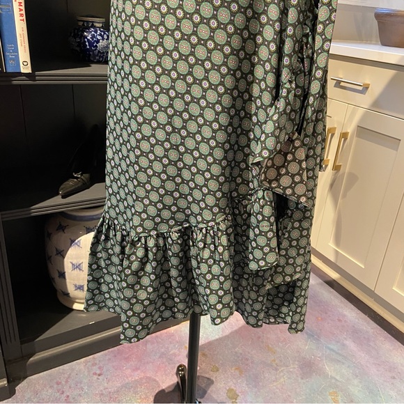 Tory Burch Sleeveless Medallion Print Wrap Dress – Size 8 - Picture 7 of 11